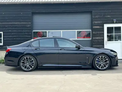 BMW 7 Serie - Thumbnail 8