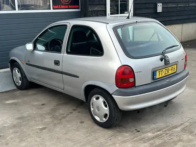 Opel Corsa - Thumbnail 25