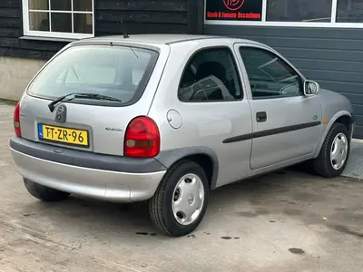 Opel Corsa - Thumbnail 27