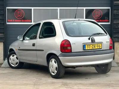 Opel Corsa - Thumbnail 4