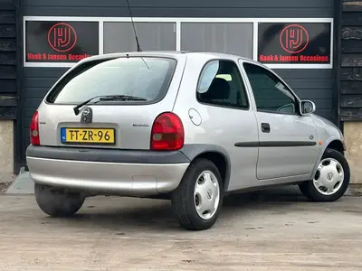 Opel Corsa - Thumbnail 5