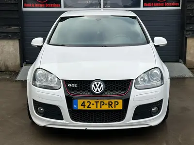 Volkswagen Golf - Thumbnail 7