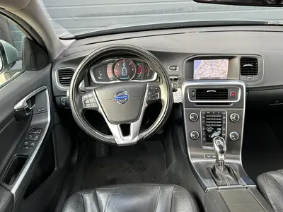Volvo V60 - Thumbnail 17
