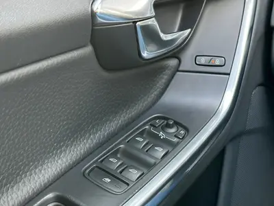 Volvo V60 - Thumbnail 18