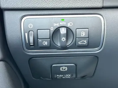 Volvo V60 - Thumbnail 19