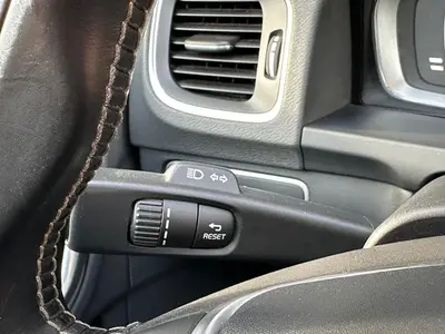 Volvo V60 - Thumbnail 22