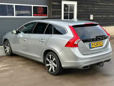 Volvo V60 - Thumbnail 30