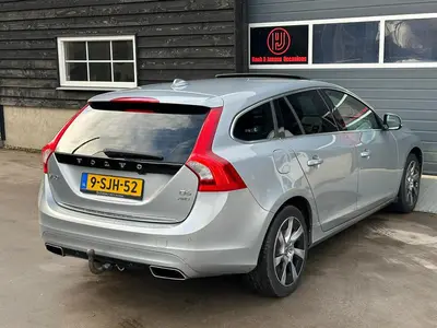 Volvo V60 - Thumbnail 32