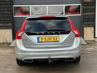 Volvo V60 - Thumbnail 10
