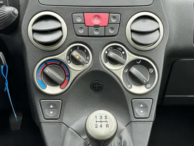 Fiat Panda - Thumbnail 20