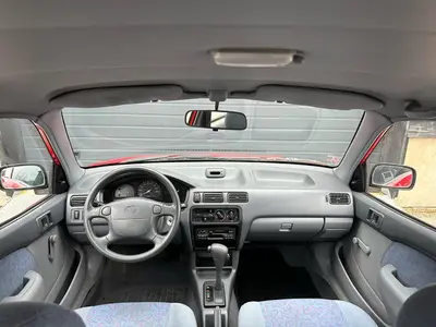 Toyota Starlet - Thumbnail 12