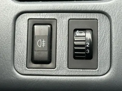 Toyota Starlet - Thumbnail 16