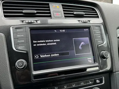 Volkswagen Golf - Thumbnail 18