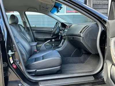 Honda Accord - Thumbnail 10