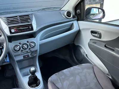 Suzuki Alto - Thumbnail 12