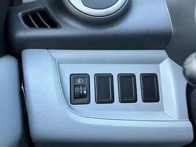 Suzuki Alto - Thumbnail 22