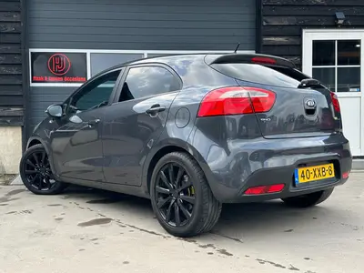 Kia Rio - Thumbnail 4