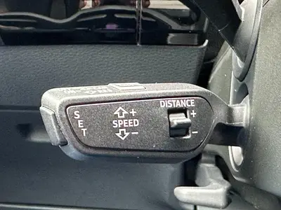 Audi e-tron - Thumbnail 26