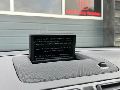 Volvo S40 - Thumbnail 17