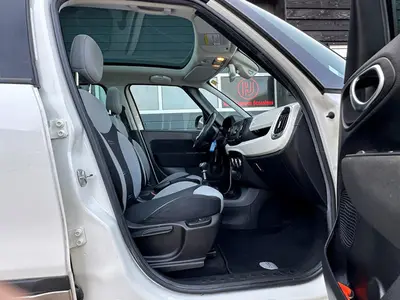 Fiat 500L - Thumbnail 11