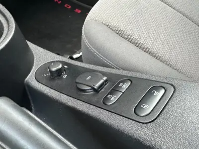 SEAT Leon - Thumbnail 20