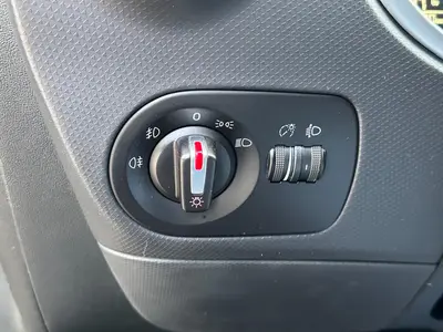 SEAT Leon - Thumbnail 25