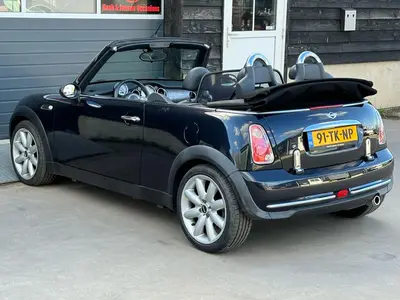MINI Cabrio - Thumbnail 26