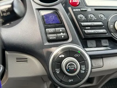 Honda Insight - Thumbnail 17