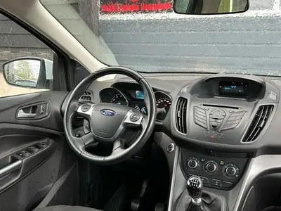 Ford Kuga - Thumbnail 13