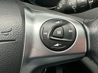 Ford Kuga - Thumbnail 19