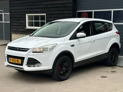 Ford Kuga - Thumbnail 33