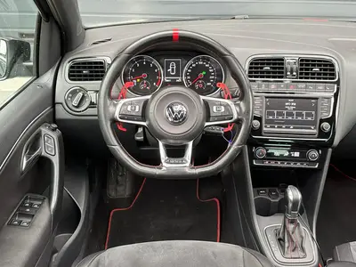 Volkswagen Polo - Thumbnail 17