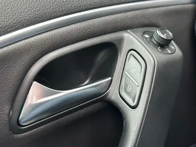 Volkswagen Polo - Thumbnail 19