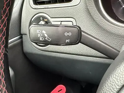 Volkswagen Polo - Thumbnail 23