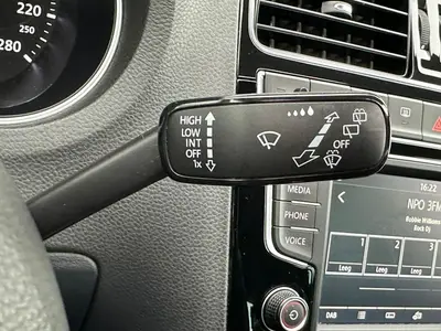 Volkswagen Polo - Thumbnail 24