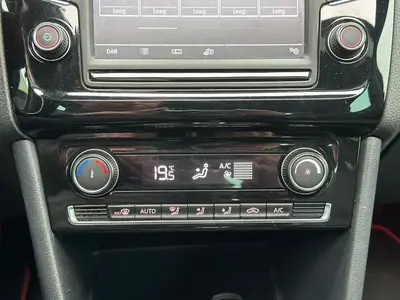 Volkswagen Polo - Thumbnail 27