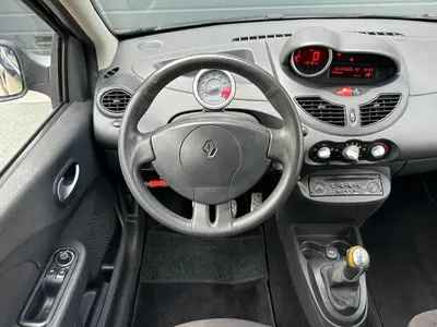 Renault Twingo - Thumbnail 15