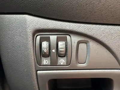 Renault Twingo - Thumbnail 25