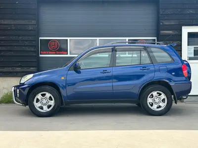 Toyota RAV4 - Thumbnail 9