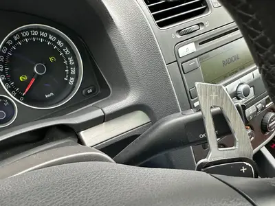 Volkswagen Golf - Thumbnail 22