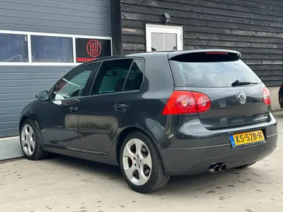 Volkswagen Golf - Thumbnail 27