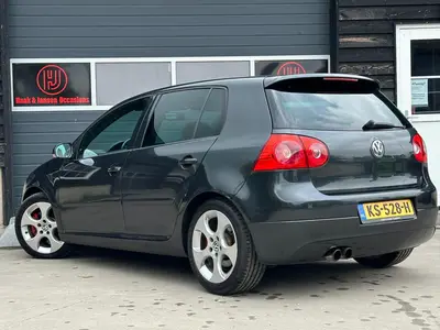 Volkswagen Golf - Thumbnail 5