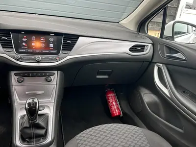 Opel Astra - Thumbnail 13