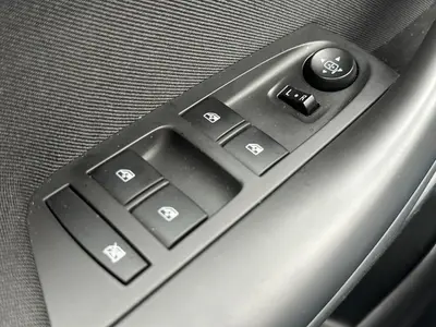 Opel Astra - Thumbnail 21