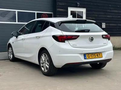 Opel Astra - Thumbnail 24