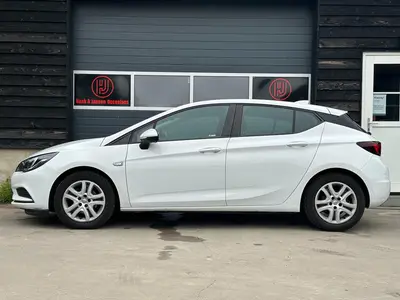 Opel Astra - Thumbnail 8