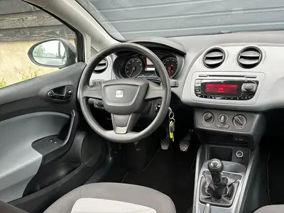 SEAT Ibiza - Thumbnail 14