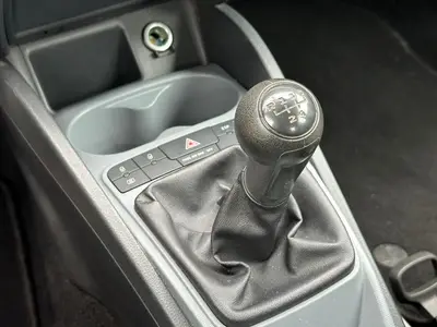 SEAT Ibiza - Thumbnail 25