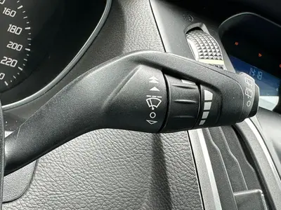 Ford FOCUS Wagon - Thumbnail 21