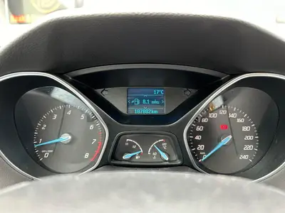 Ford FOCUS Wagon - Thumbnail 22